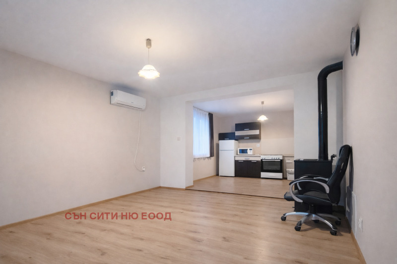 Продава КЪЩА, с. Петърч, област София област, снимка 10 - Къщи - 53078294