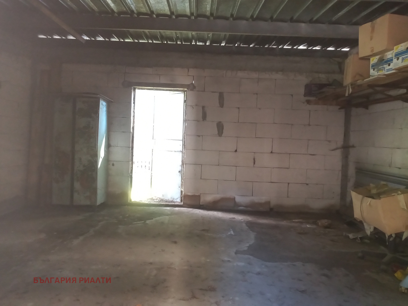 Продава ГАРАЖ, ПАРКОМЯСТО, гр. София, Зона Б-18, снимка 5 - Гаражи и паркоместа - 55294123