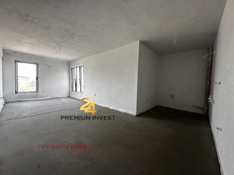 À venda  1 quarto Plovdiv , Ostromila , 69 m² | 35297471