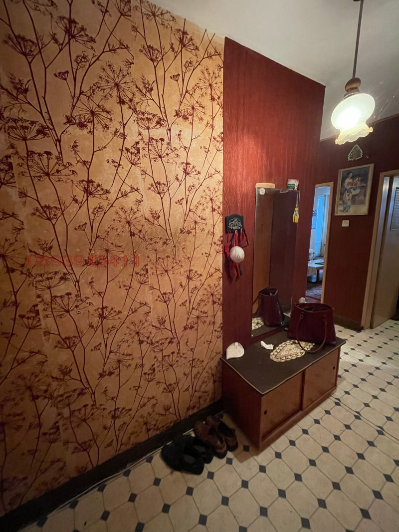 Продава 4-СТАЕН, гр. Благоевград, Еленово 1, снимка 3 - Апартаменти - 52786258