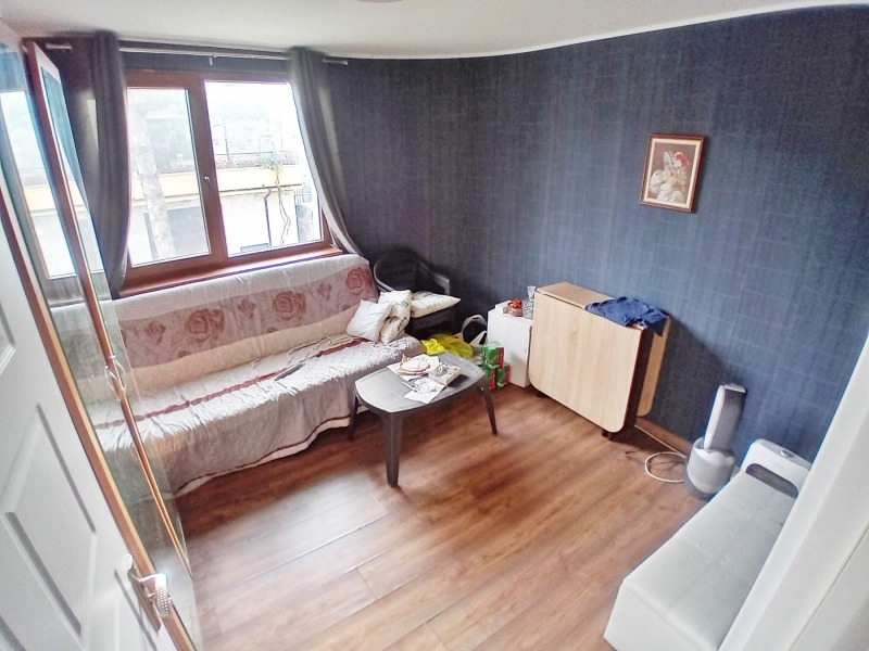 Продава  Къща, град София, Левски •  222 000 € • ID 71097914 — holmes.bg - [1] 