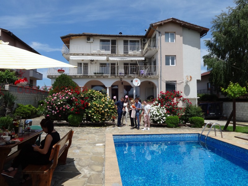 Продава КЪЩА, с. Близнаци, област Варна, снимка 2 - Къщи - 52958966