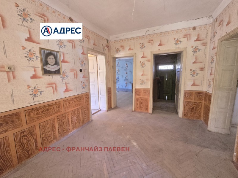 Til salg  Hus region Pleven , Gulyantsi , 207 kvm | 60409560 - billede [2]
