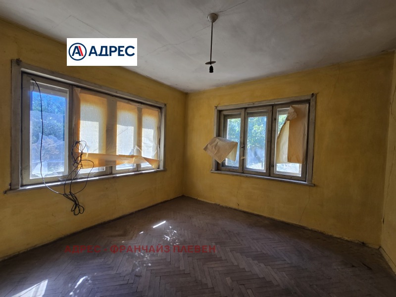 Til salg  Hus region Pleven , Gulyantsi , 207 kvm | 60409560 - billede [4]