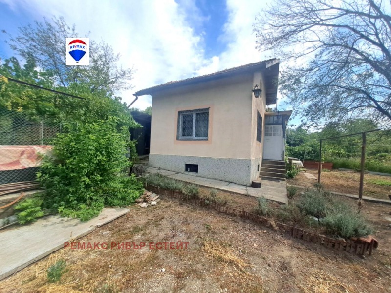 Till salu  Villa Ruse , Dolapite , 29 kvm | 87649552 - bild [2]