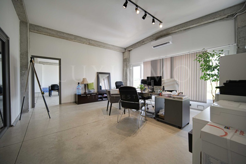 Продава СКЛАД, гр. София, с. Герман, снимка 9 - Складове - 52249025