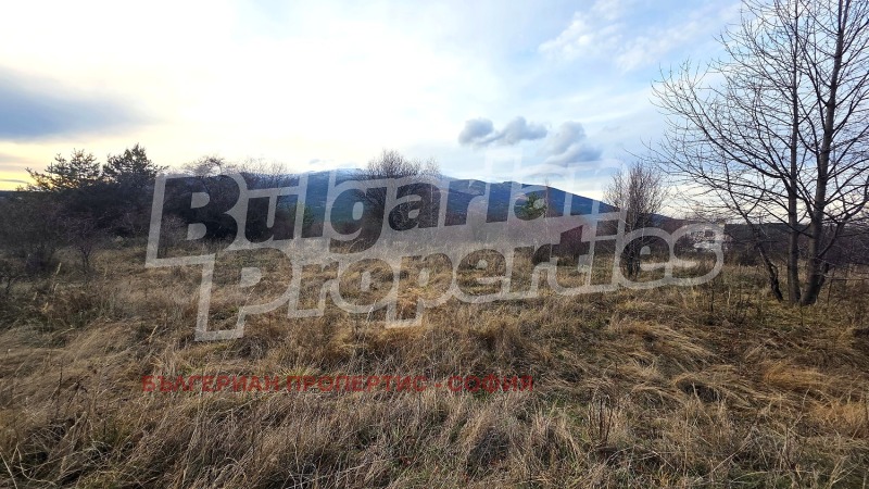 Продава ПАРЦЕЛ, гр. София, с. Железница, снимка 3 - Парцели - 52750229