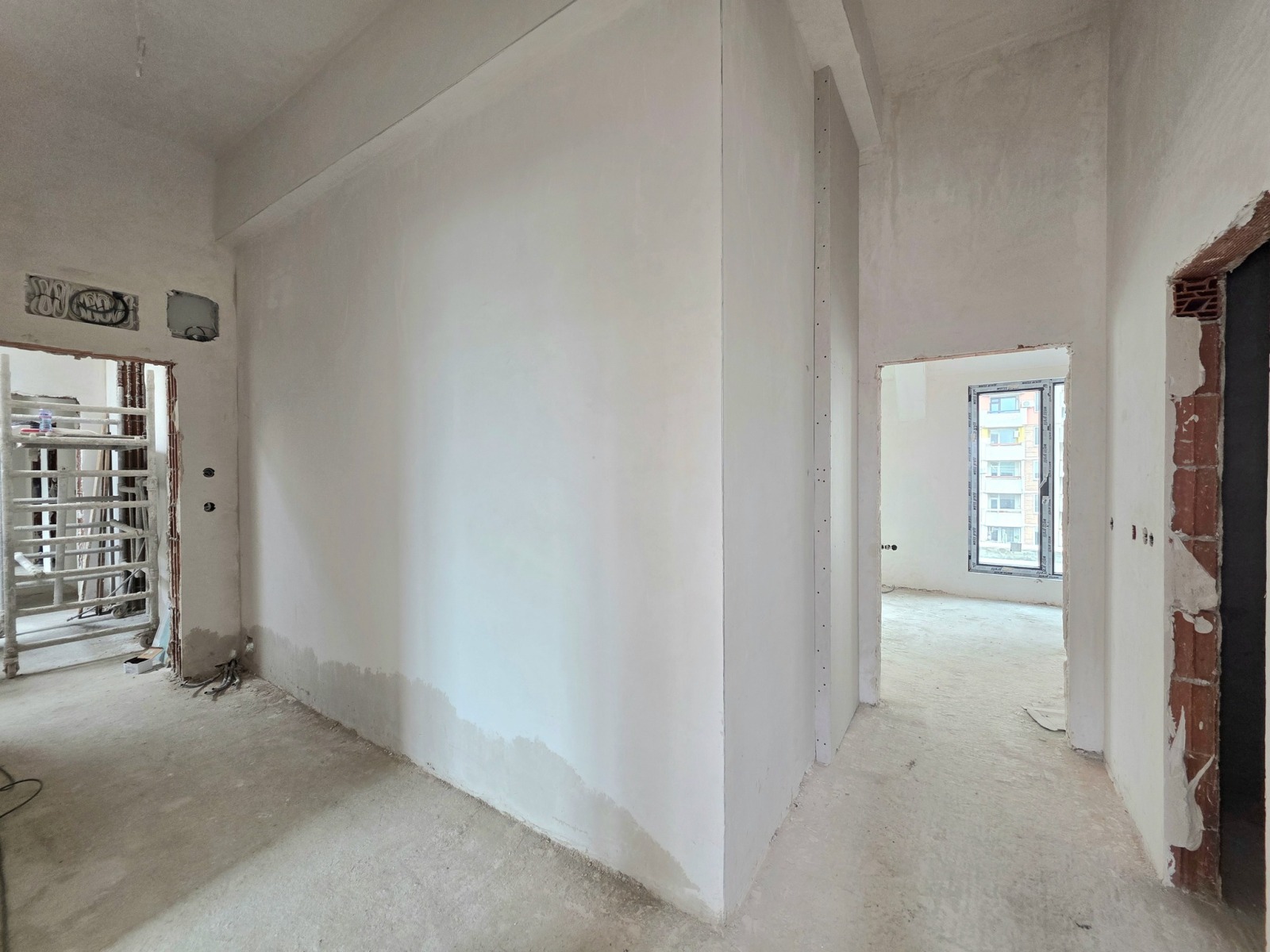 Продава 2-СТАЕН, гр. София, Център, снимка 3 - Апартаменти - 54173900