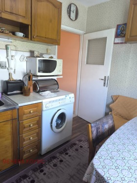 2 ložnice Tri čučura - jug, Stara Zagora 5
