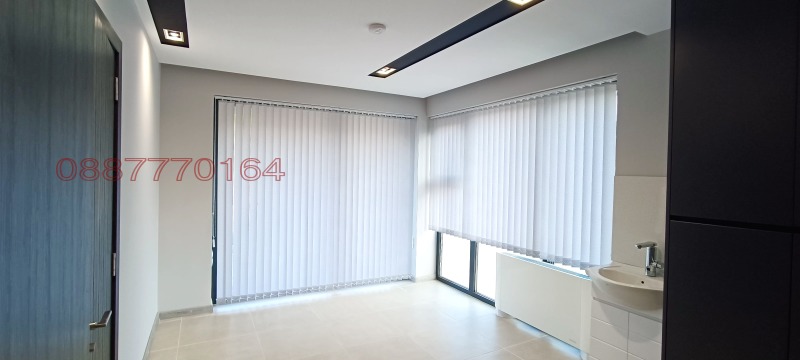Na sprzedaż  Biuro Pernik , Ladowica , 70 mkw | 96958549 - obraz [2]