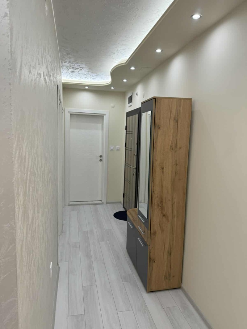 Продава 3-СТАЕН, гр. Кърджали, Възрожденци, снимка 16 - Апартаменти - 52152708