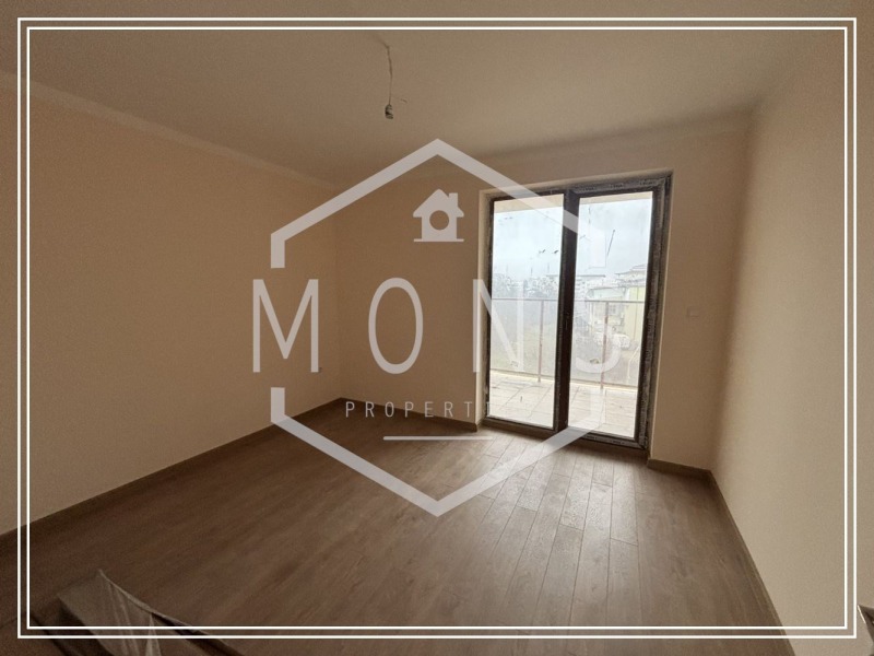 Продава 3-СТАЕН, гр. Велико Търново, Бузлуджа, снимка 2 - Апартаменти - 53510213