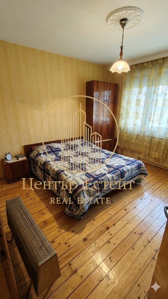 Продава 4-СТАЕН, гр. Плевен, 9-ти квартал, снимка 6 - Апартаменти - 54450995