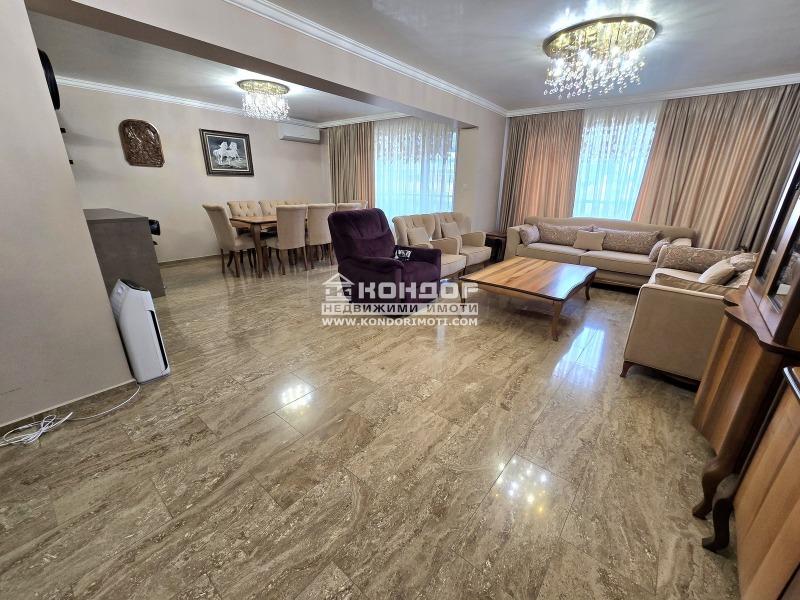 Продава МНОГОСТАЕН, гр. Пловдив, Кършияка, снимка 2 - Апартаменти - 52838876