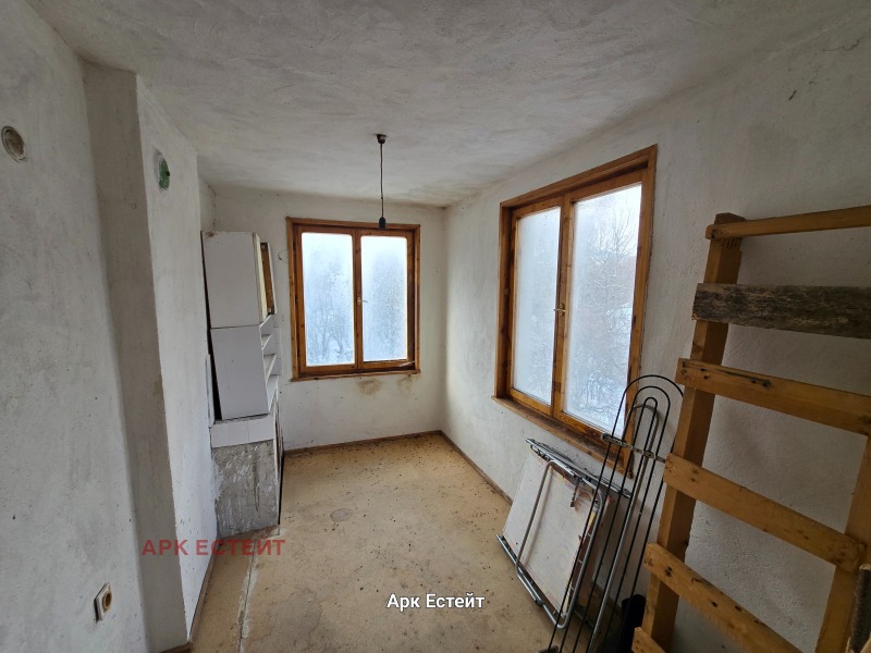 Продава КЪЩА, с. Златуша, област София област, снимка 7 - Къщи - 53407305