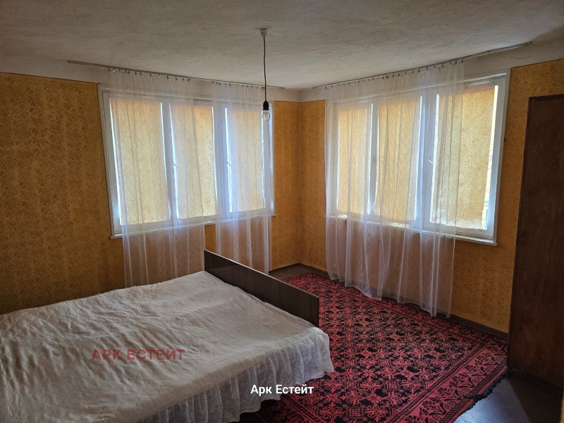 Продава КЪЩА, с. Златуша, област София област, снимка 10 - Къщи - 53407305