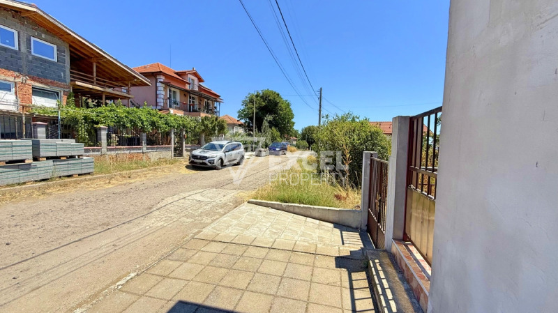 Продава  Парцел област Бургас , гр. Каблешково , 402 кв.м | 80575076