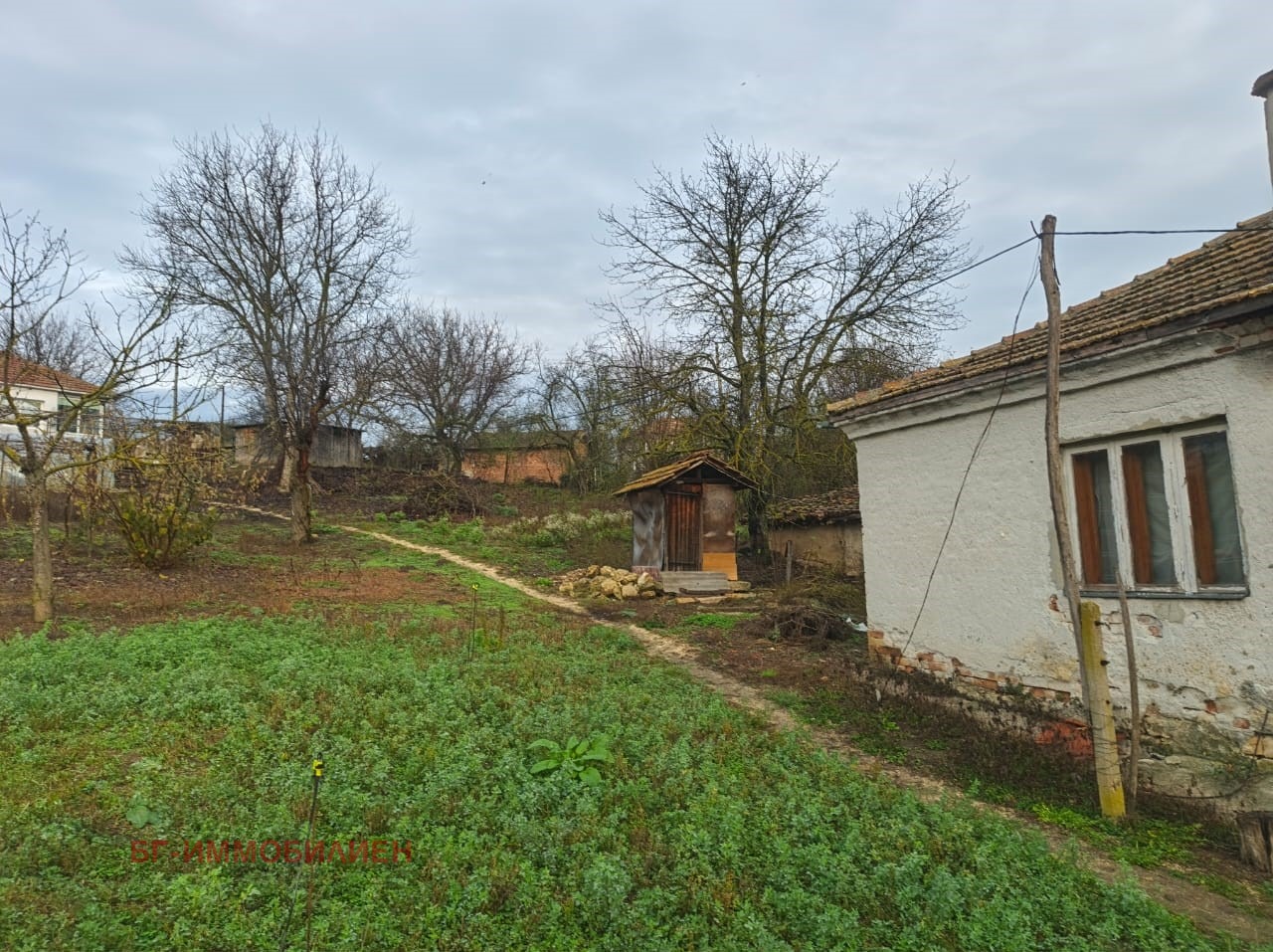 Продава КЪЩА, с. Карапелит, област Добрич, снимка 2 - Къщи - 52800301