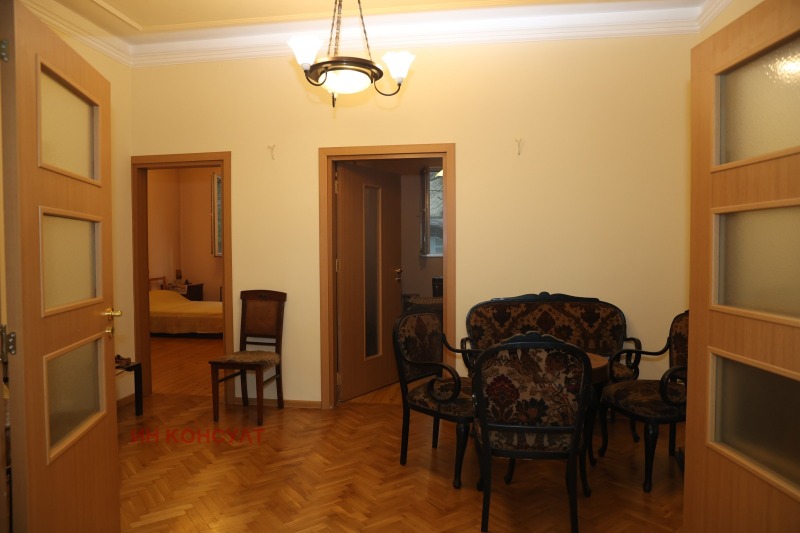 Продава  4-стаен град София , Докторски паметник , 110 кв.м | 31384242 - изображение [2]