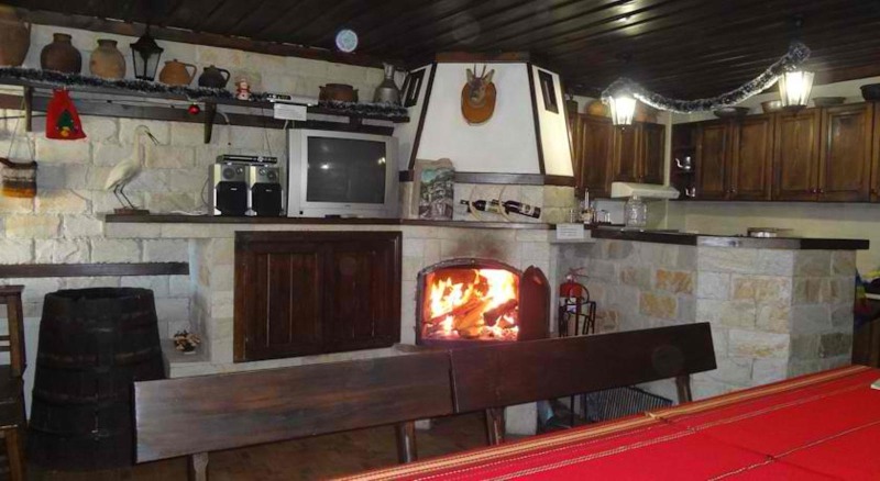 Продава КЪЩА, с. Делчево, област Благоевград, снимка 4 - Къщи - 52788706