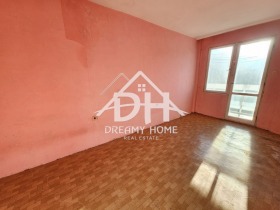 1 dormitorio Vazrozhdentsi, Kardzhali 1