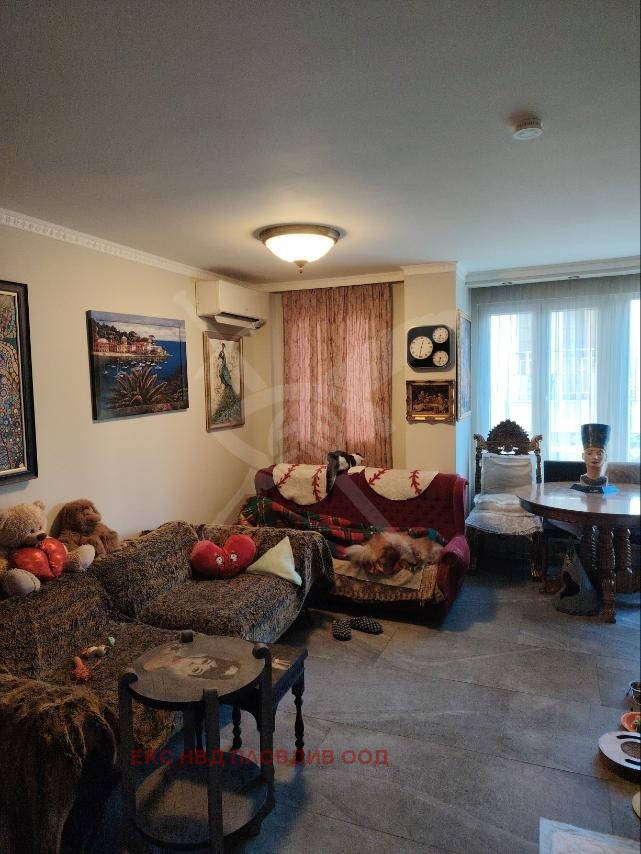 Продава 2-СТАЕН, гр. Пловдив, Център, снимка 2 - Апартаменти - 54613009