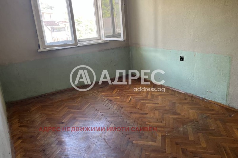 In vendita  2 camere da letto Sliven , Tsentar , 80 mq | 14577339