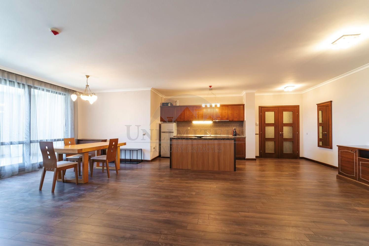 Продава МНОГОСТАЕН, гр. София, Бояна, снимка 2 - Апартаменти - 54899315