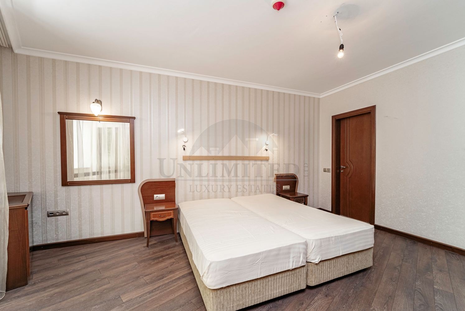 Продава МНОГОСТАЕН, гр. София, Бояна, снимка 11 - Апартаменти - 54899315