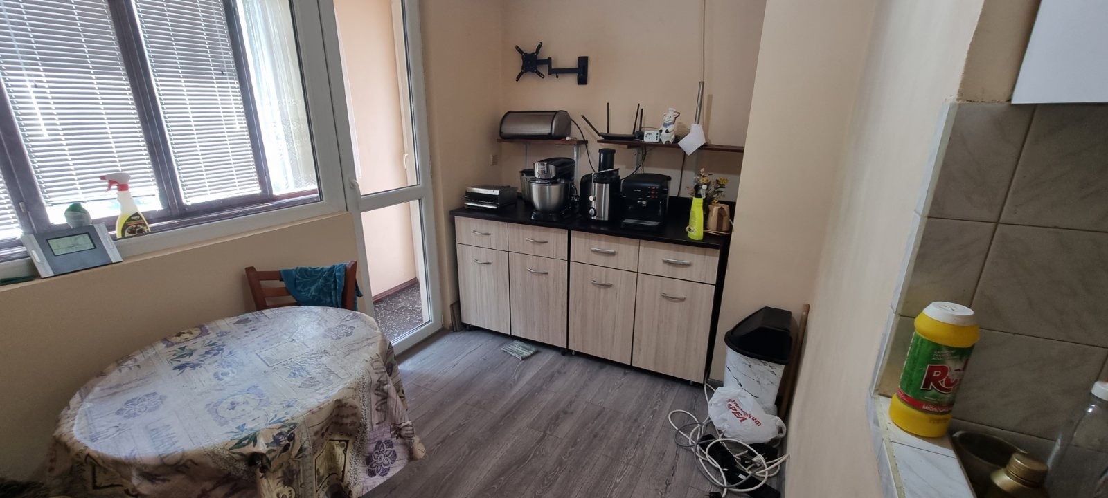 Продава 1-СТАЕН, гр. Разград, Орел, снимка 2 - Апартаменти - 54893109