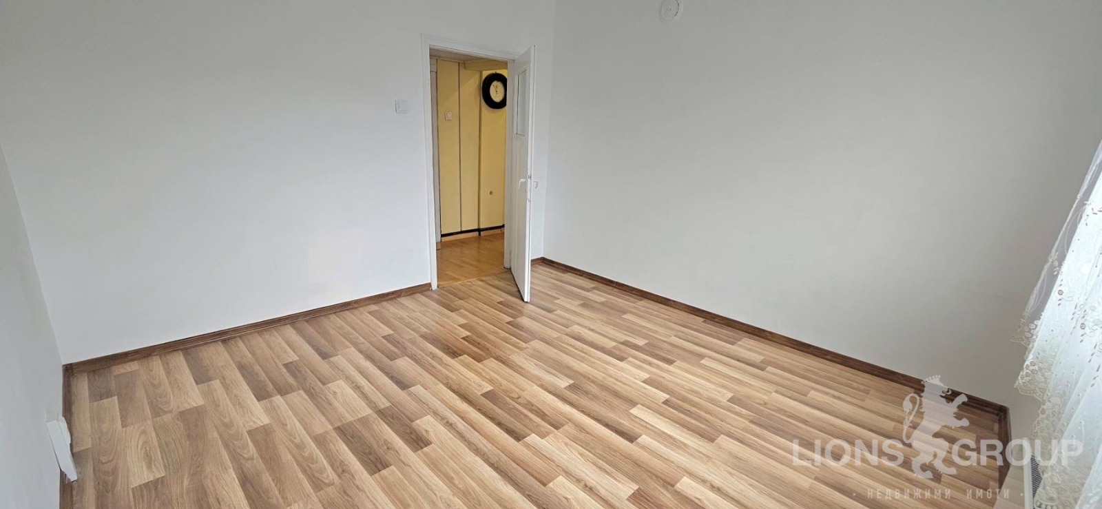 Продава 4-СТАЕН, гр. Варна, Цветен квартал, снимка 9 - Апартаменти - 53645357