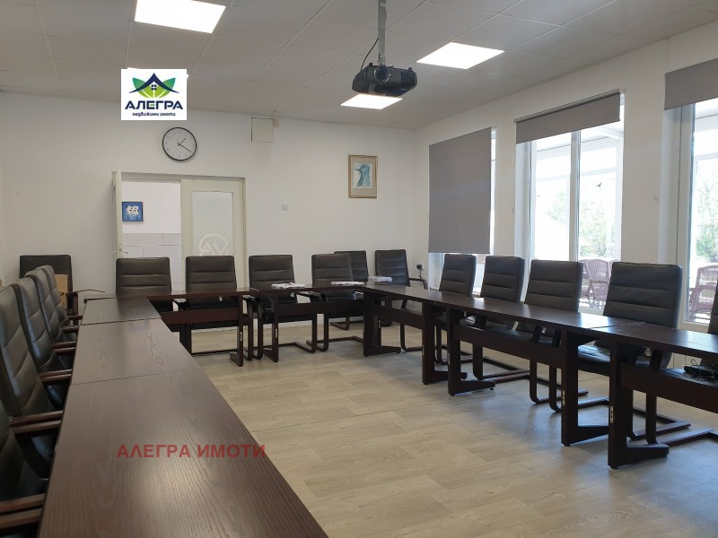 Продава ФЕРМА в област Пазарджик, с. Мокрище - 214 кв.м / 150 000 € » 293 374.50 лв., АЛЕГРА ИМОТИ
