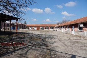 Продажба на промишлени помещения в област Пловдив - изображение 1 