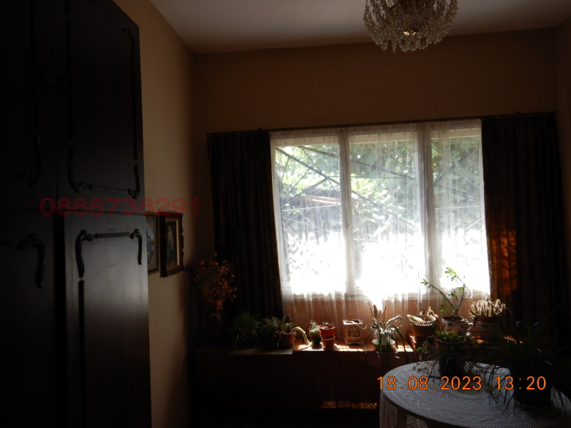 Продава  Етаж от къща област Плевен , гр. Червен бряг , 140 кв.м | 28970095 - изображение [14]