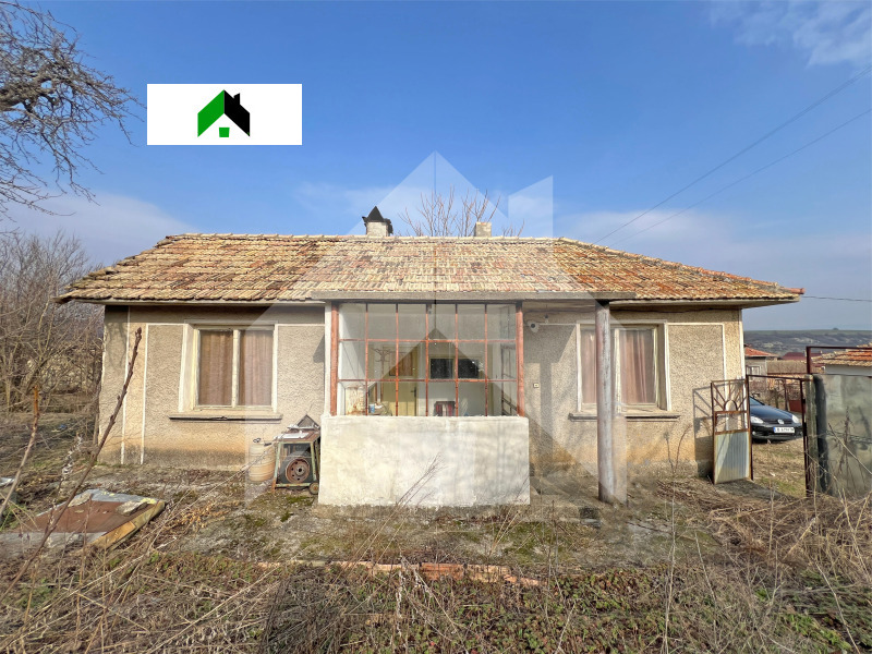 Продава КЪЩА, с. Могила, област Шумен, снимка 1 - Къщи - 45057386