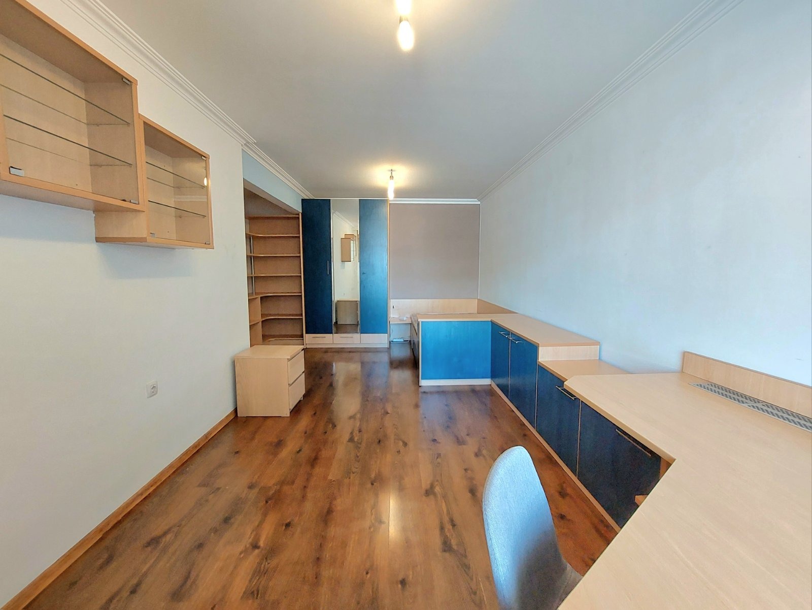 Продава МНОГОСТАЕН, гр. София, Студентски град, снимка 16 - Апартаменти - 54306579