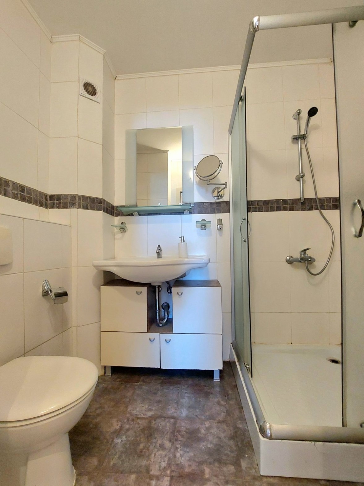 Продава МНОГОСТАЕН, гр. София, Студентски град, снимка 8 - Апартаменти - 54306579