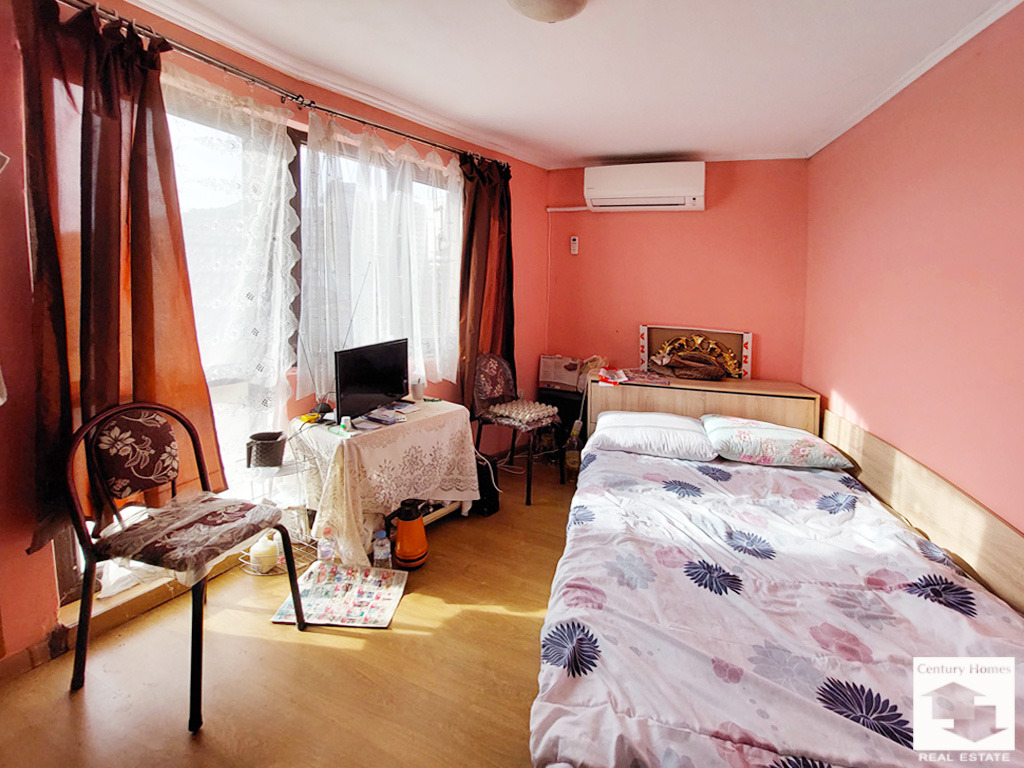 Продава КЪЩА, гр. Велико Търново, Варуша, снимка 2 - Къщи - 49526075