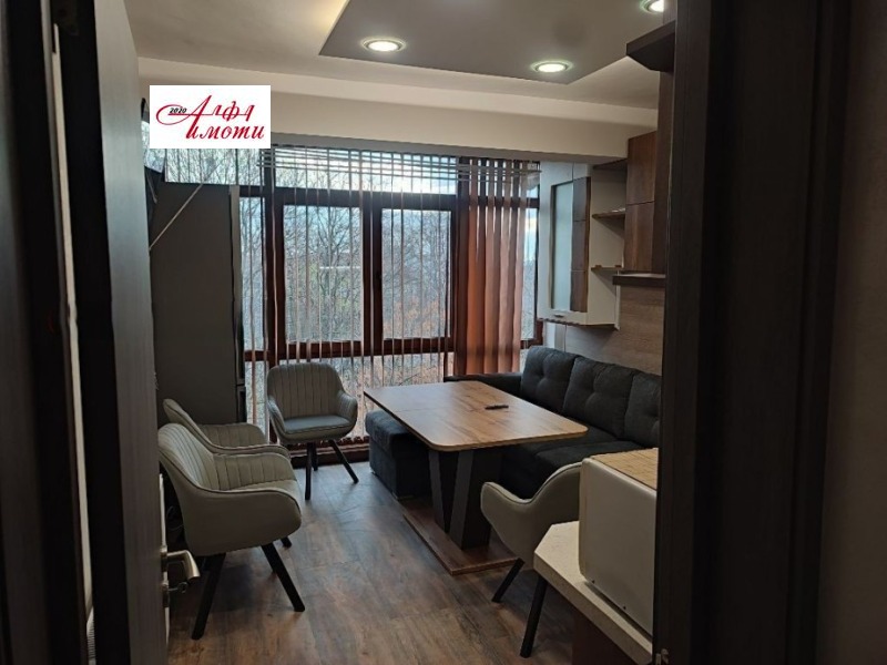 Продава 3-СТАЕН в град Шумен, Херсон - 76 кв.м / 240 000 € » 469 399.20 лв., АЛФА ИМОТИ 2020 ЕООД