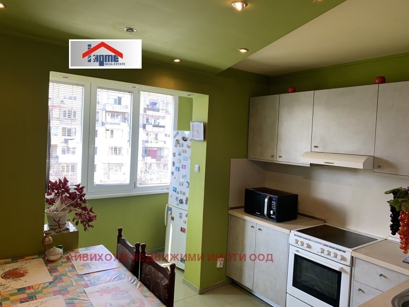 Продава  3-стаен град Плевен , Дружба 4 , 85 кв.м | 65085188 - изображение [2]