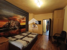 3+ camere da letto Tsentar, Varna 5