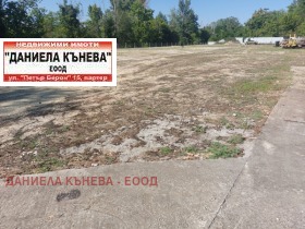 Plot Promishlena zona - Zapad, Ruse 1