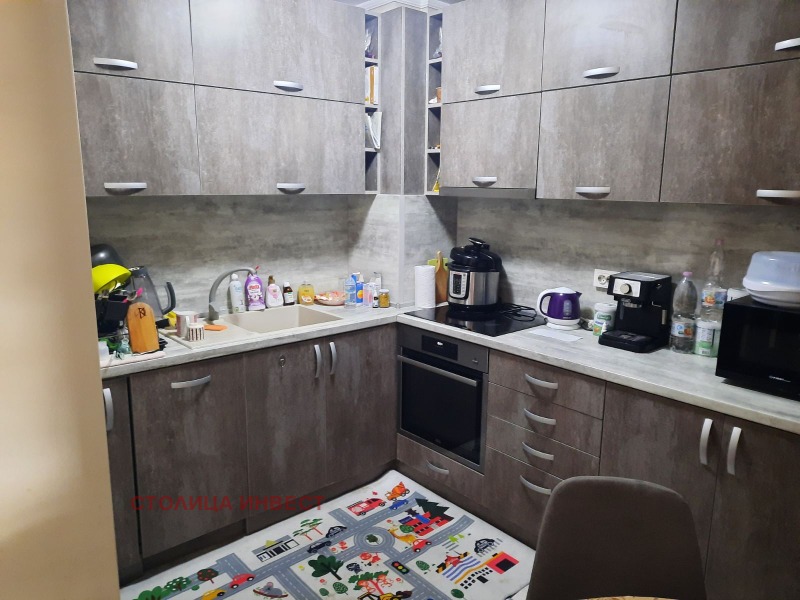 Продава  2-стаен, град Русе, Широк център •  158 000 EUR • ID 73735449 — holmes.bg - [1] 