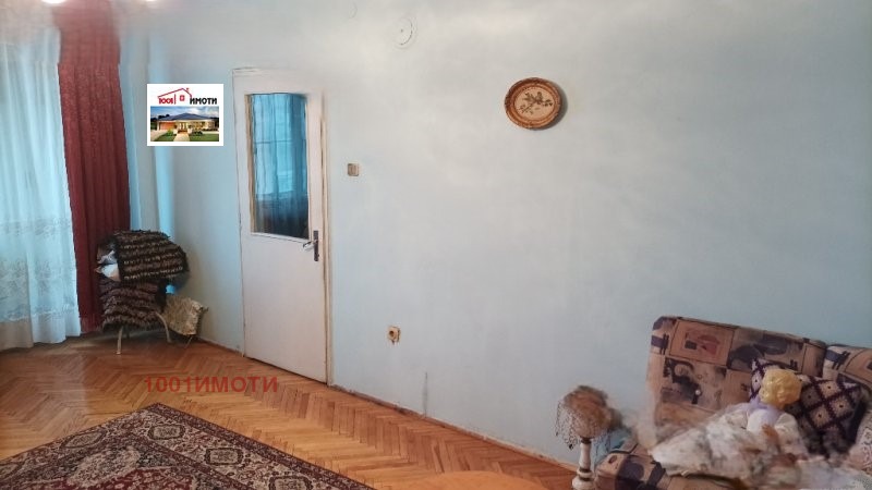 Продава  3-стаен град Добрич , Център , 105 кв.м | 17601380 - изображение [2]