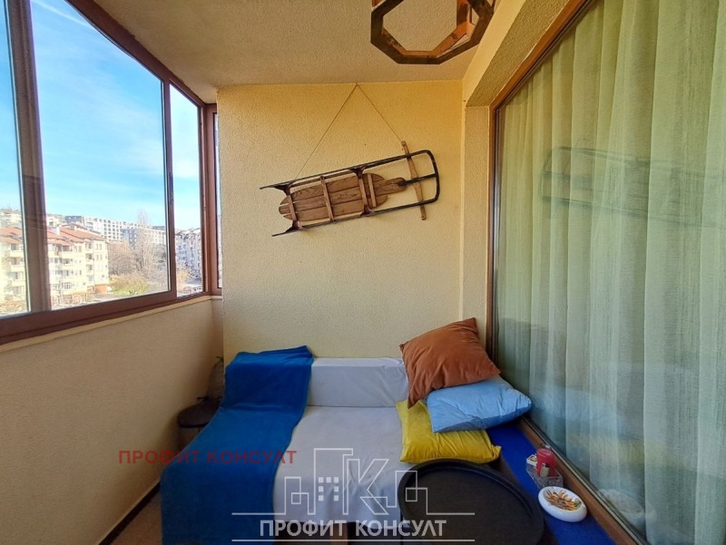 Продава АТЕЛИЕ, ТАВАН, гр. Велико Търново, Картала, снимка 8 - Апартаменти - 52628895