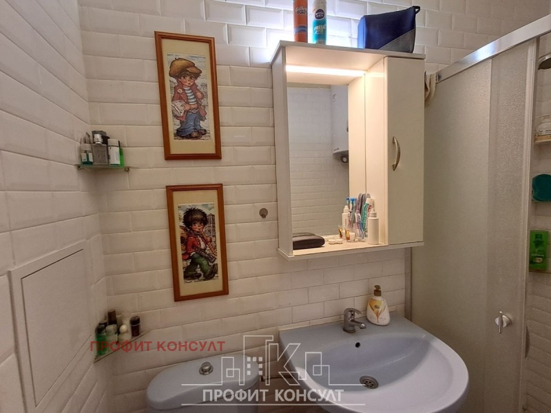 Продава АТЕЛИЕ, ТАВАН, гр. Велико Търново, Картала, снимка 11 - Апартаменти - 52628895