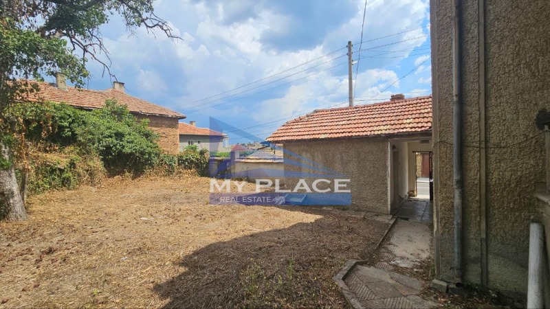 Till salu  Hus region Shumen , Veliki Preslav , 84 kvm | 17944940