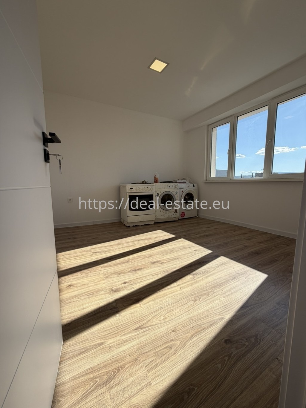 Продава 3-СТАЕН, гр. Благоевград, Ален мак, снимка 6 - Апартаменти - 54273039