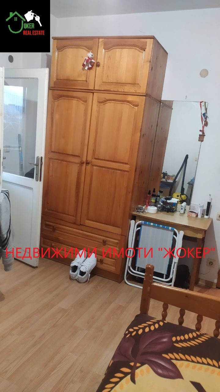 Продава 4-СТАЕН, гр. Велико Търново, Бузлуджа, снимка 16 - Апартаменти - 55189303