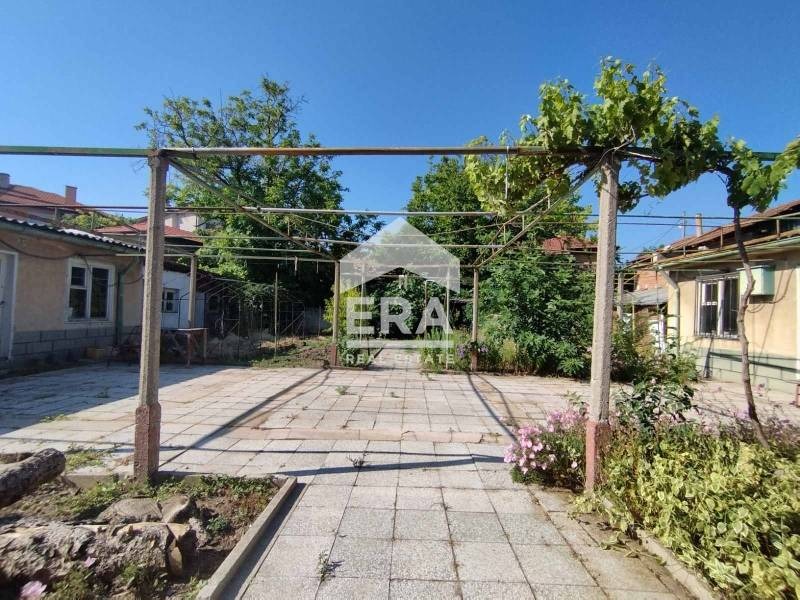 Продава ЕТАЖ ОТ КЪЩА, гр. Хасково, Македонски, снимка 15 - Етаж от къща - 55144995